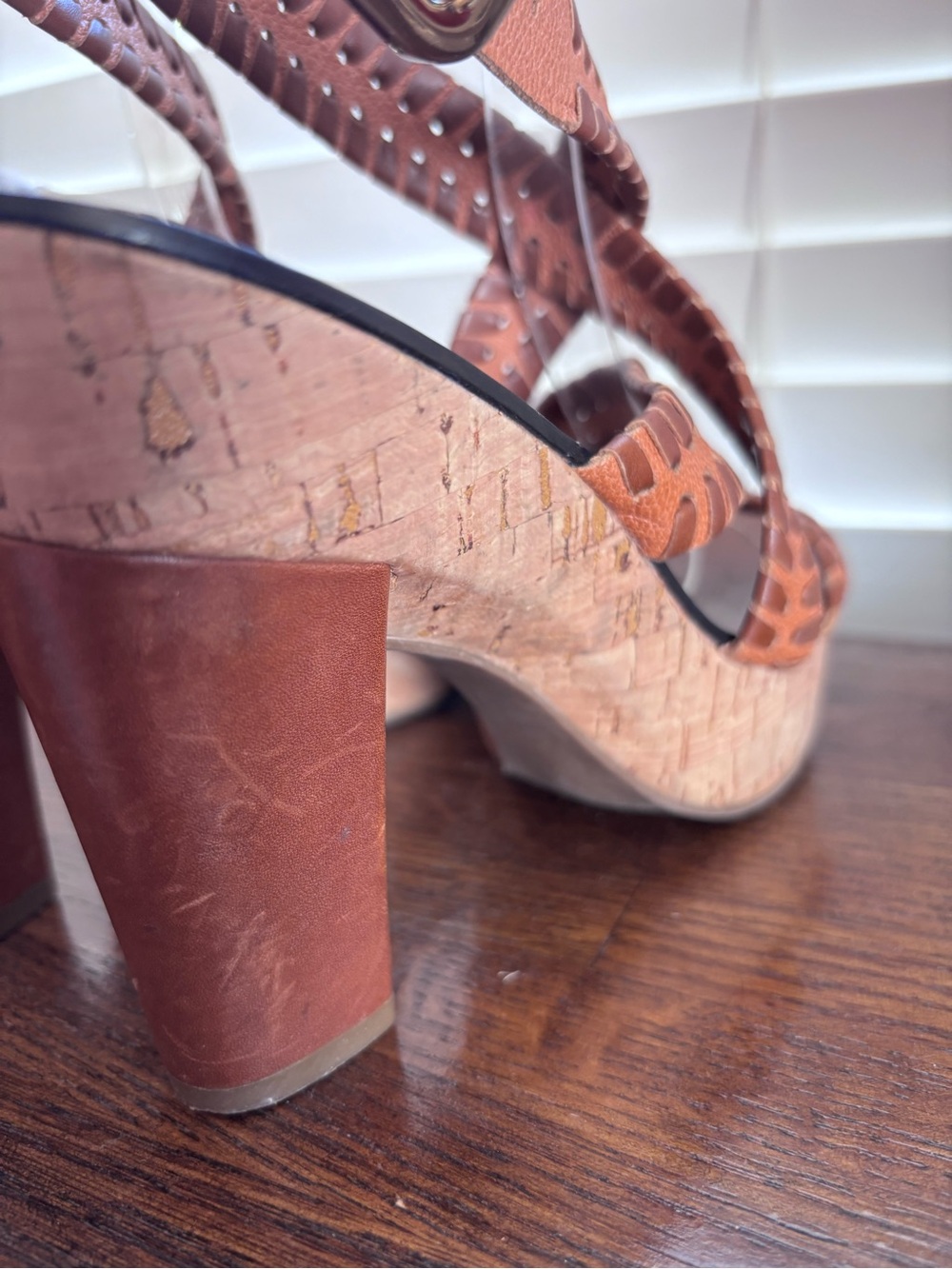 Size 8 leather heels - Picture 7 of 13